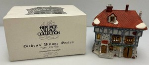 Vintage Collectible Department 56 Heritage Village Collection Dickens Village Series Tuttles Pub In Original Box
