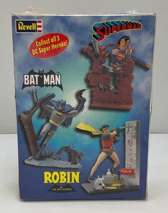 Collectible SUPERMAN Retro Classic Revell Model Kit (NEW) Factory Sealed