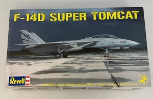 Revell F-14D Super Tomcat Airplane Model Kit (Open Box) Partially Started