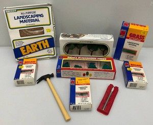 Misc. HO Train Accessories