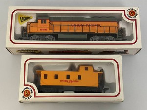 Bachmann Brand Lighted UNION PACIFIC Engine And Caboose HO Scale (New Old Stock)