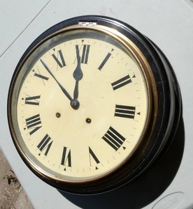 Vintage metal clock 15