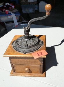 Nice vintage coffee grinder