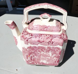 Vintage tea pot Masons Ironstone china from England