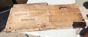 Very Neat Western Grocer Mpls Folding Crate 17x14x12