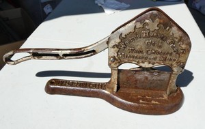 Vintage Winston Harper Fisher Co Wholesale Grocer Cigar Cutter