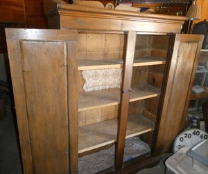Nice Vintage storage cabinet 41x14x60
