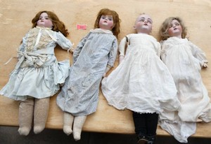 FOUR vintage dolls