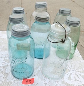 EIGHT Ball Mason 2 Quart canning jars with ceramic lids