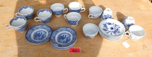 Lot of blue and white china