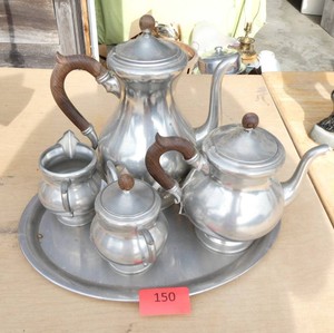 Very Nice Royal Holland Pewter Coffee and tea pots with creamer and sugar