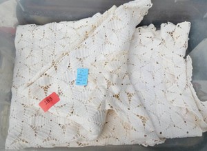 Vintage tablecloth 64x83