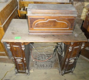 Antique 1882 New Home Sewing Machine