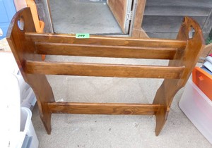 Quilt rack 29 wide 32 tall