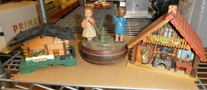 3 vintage Music boxes