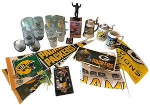 Green Bay Packers Memorabilia Collection  Glassware, Steins, Pennants & Collectibles