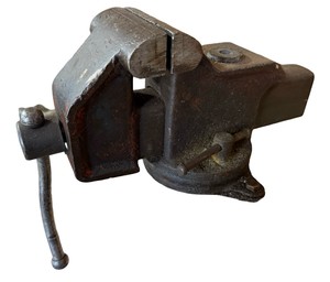Heavy-Duty Swivel Bench Vise