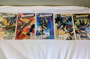 Complete five-issue run of Batman Confidential (#1721) featuring The Bat and the Cat story arc from DC Comics published in 2008
