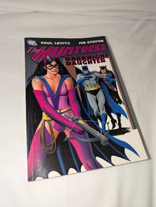 Huntress Darknight Daughter TPB 1st Print 2006 Levitz Staton DC Comics