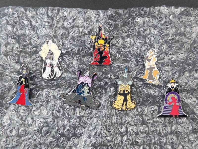 Disney Villains Character Enamel Pin Set (Lot of 7)