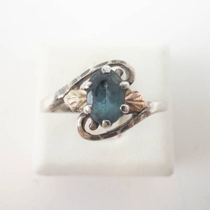 Black Hills Gold Sterling Silver & 10K Blue Topaz Ring  Size 8.25