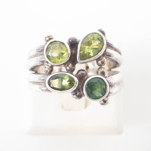 Sajen 4 Stone Peridot Gemstone Ring. Size 7.5