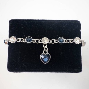 Rhinestone Heart Bracelet - Gold Tone Chain
