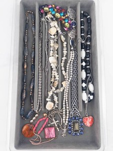 Costume Jewelry - Assorted Beaded Necklaces, Bracelets & Pendants Mixed Lot
