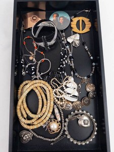 Costume Jewelry - Assorted Necklaces, Bracelets, Brooches & Beads