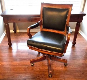 O - Desk & Rolling Office Chair Set - Solid Wood