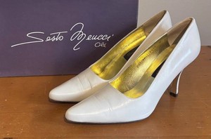 UBR1 - Sesto Meucci Pumps Size 10