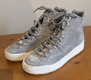 UBR1 - Marc Fisher High-Top Sneakers Size 8