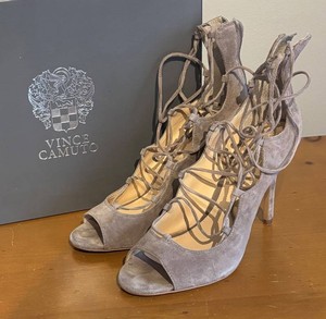 UBR1 - Vince Camuto Sandria Shoes Size 9 12