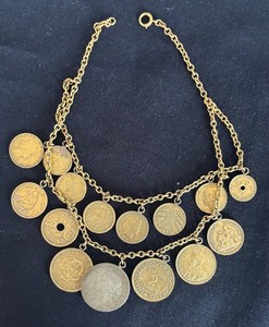 DR - Vintage International Coin Charm Necklace