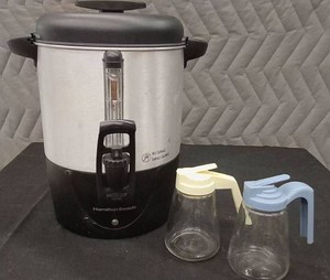 HAMILTON BEACH 40 CUP COFFEE POT