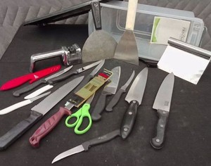 MISC KITCHEN KNIFES AND SUPPLIES