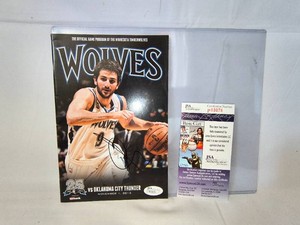 Signed Ricky Rubio Photo