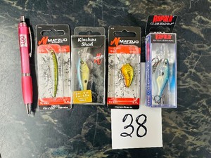 FAB 4 PLUG LOT -NEW-