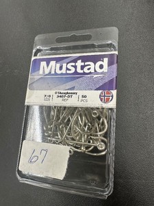 Box of 50 - MUSTAD - 70- OShaughnessy Hooks - 3407-DT
