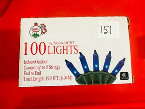 100 Ultra Bright CHRISTMAS LIGHTS - BLUE. -NEW-