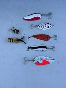 Fishing Lure Mixed Lot - Spoons & Bee Patterns