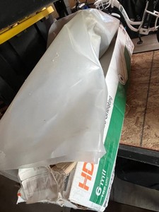 HDX 748 137 Clear Plastic Sheeting 6 Mil - total amount unverified