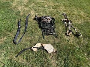 Treestand, Hunter Safety System & PAST Harnesses Mixed Lot