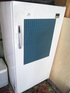 Vintage Tappan Refrigerator-Freezer just under 5ft tall
