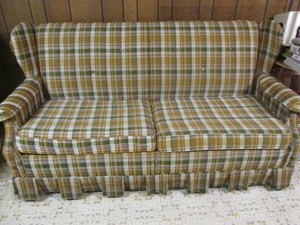 Vintage Plaid full size hide-a-bed couch