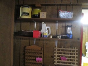 Contents of 2 shelves including vintage and modern kitchenware, 2 spool racks and more