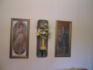 Wall decor as shown