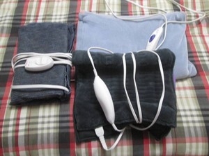 3 heating pads