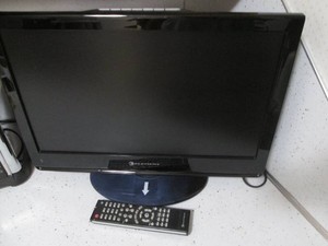 Freestanding 19in Element flat screen TV with remote