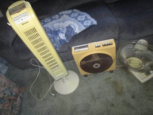 Hawaiian Breeze Oscillating tower fan, Oscillating desk fan plus box fan